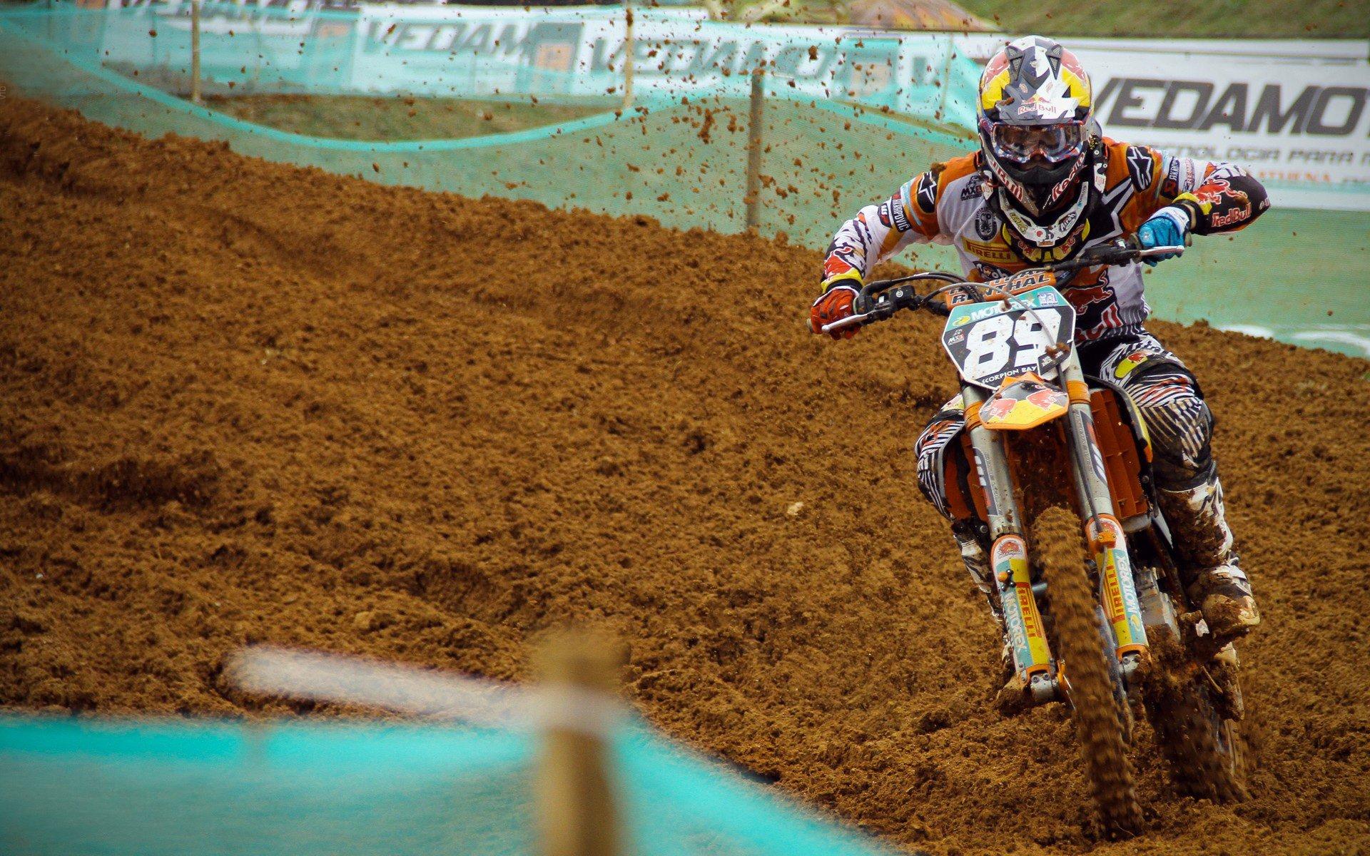 曼联主场迎战佛罗伦萨，德赫亚社媒互动引爆球迷期待，周六老特拉福德见！